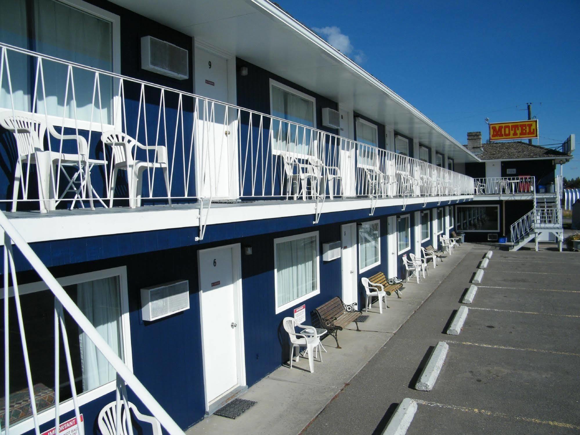 Clinton Round-Up Motel מראה חיצוני תמונה